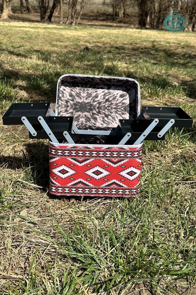 XXL Kamoodle make up box   Red aztec cow