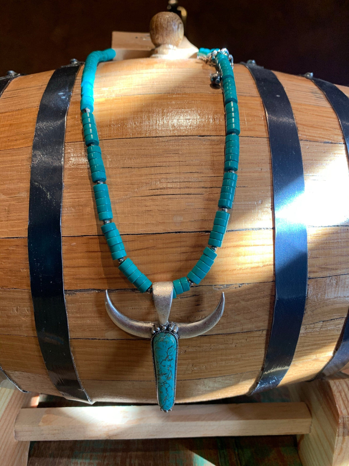 Turquoise stone Steer necklace Southwest Bedazzle jewelz