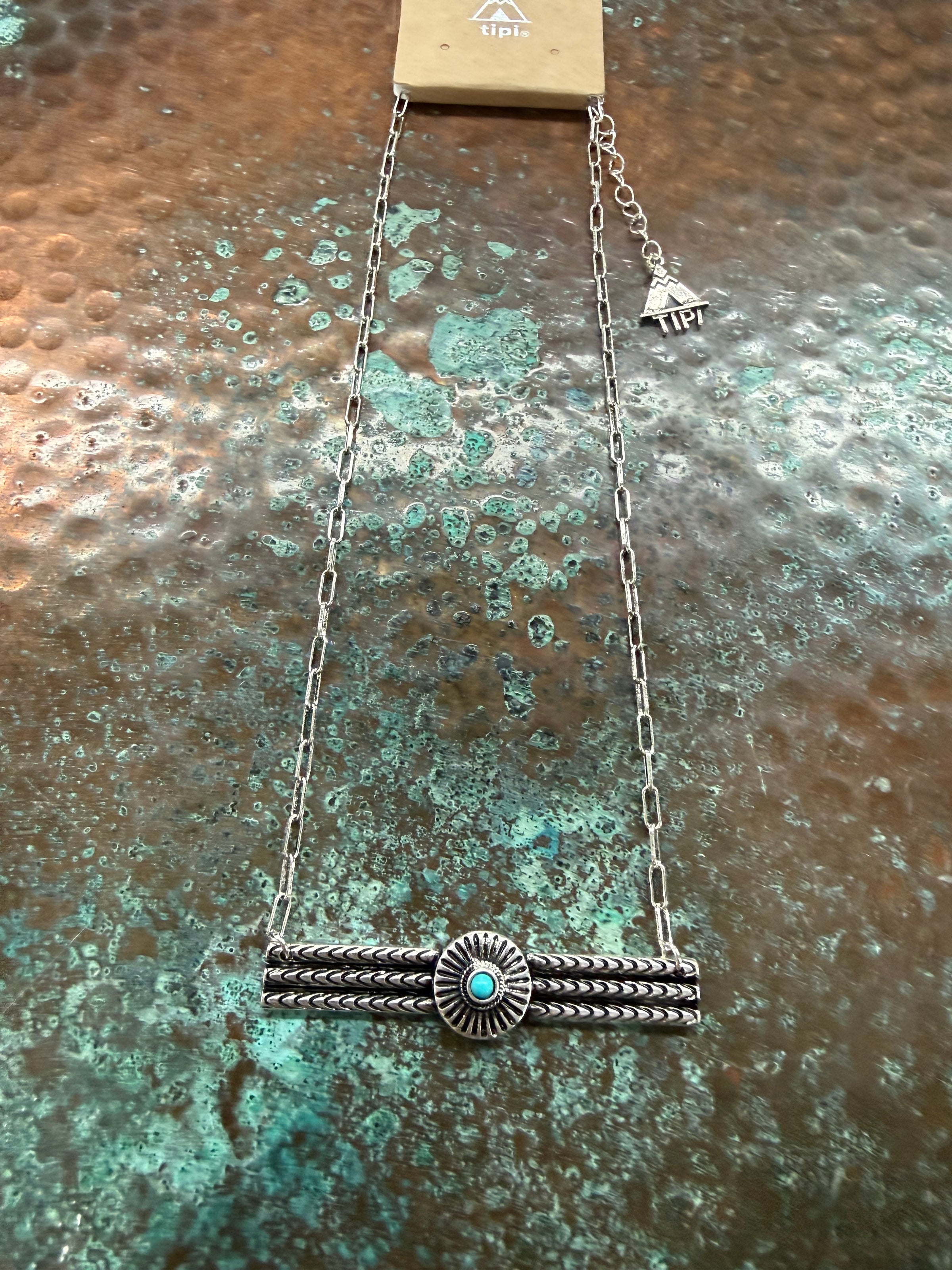 Western Bar necklace