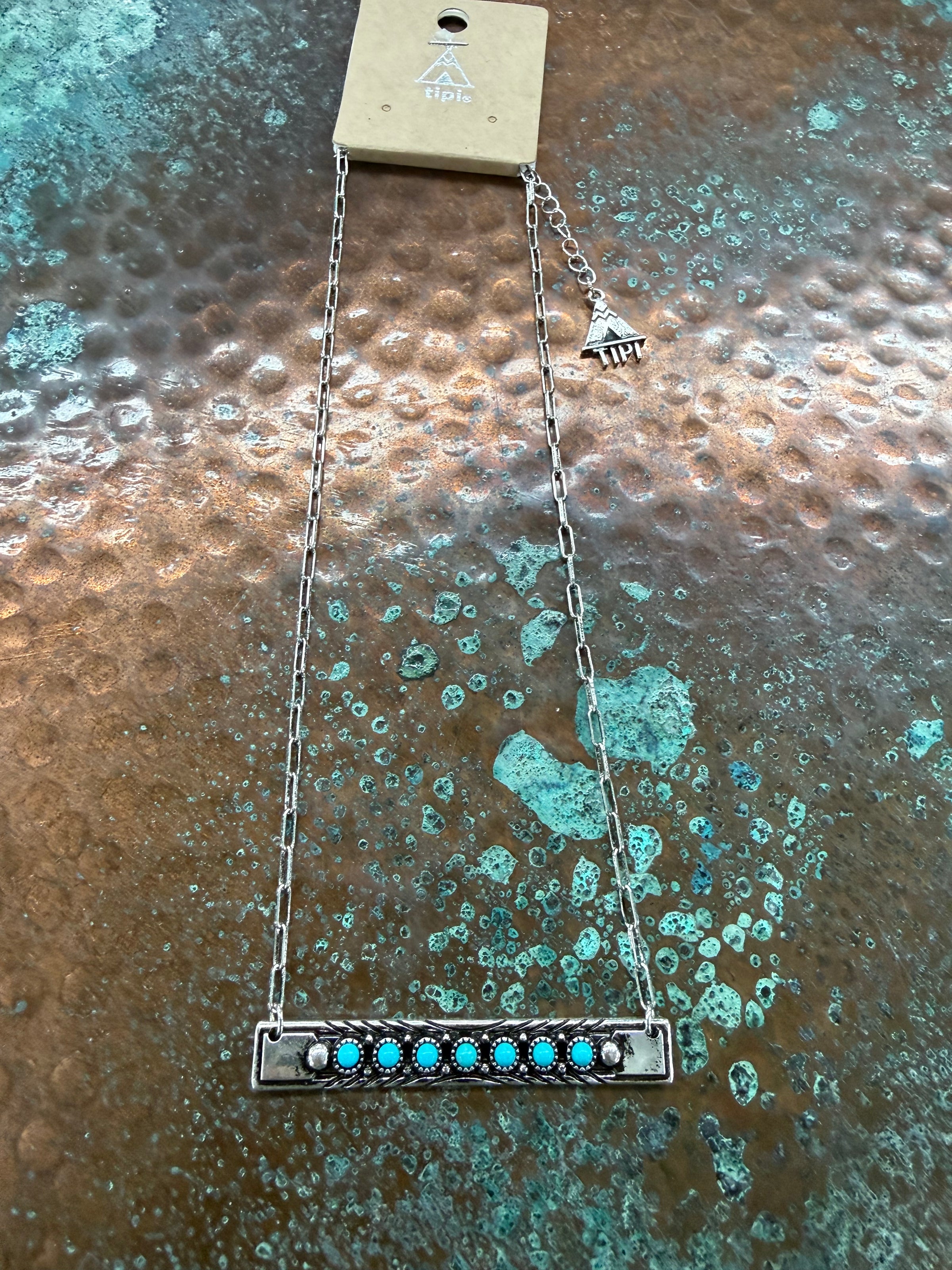 Western Bar necklace