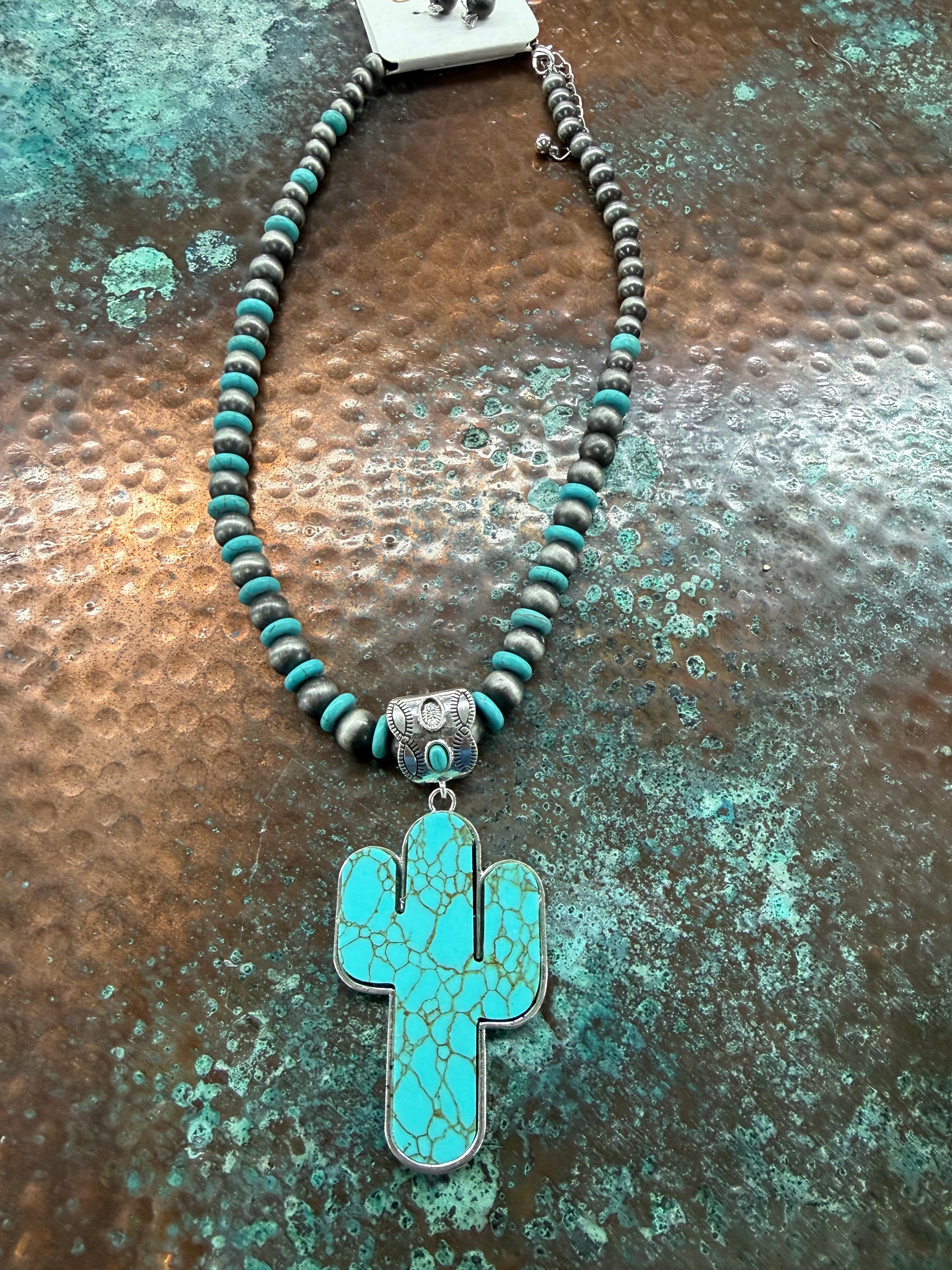 Southwestern Turquoise stone Necklace