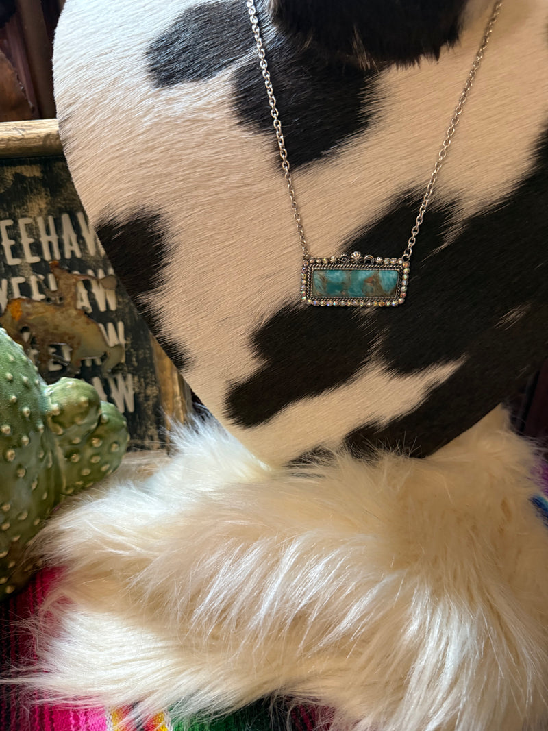 Western bar necklace