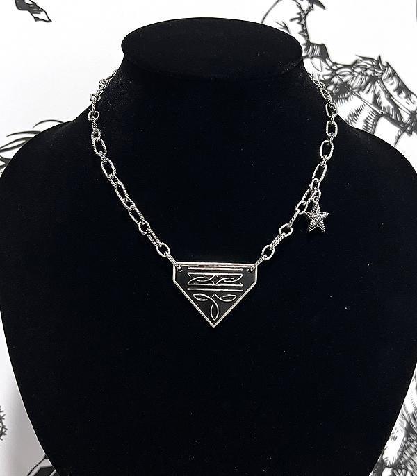 Boot stitch necklace