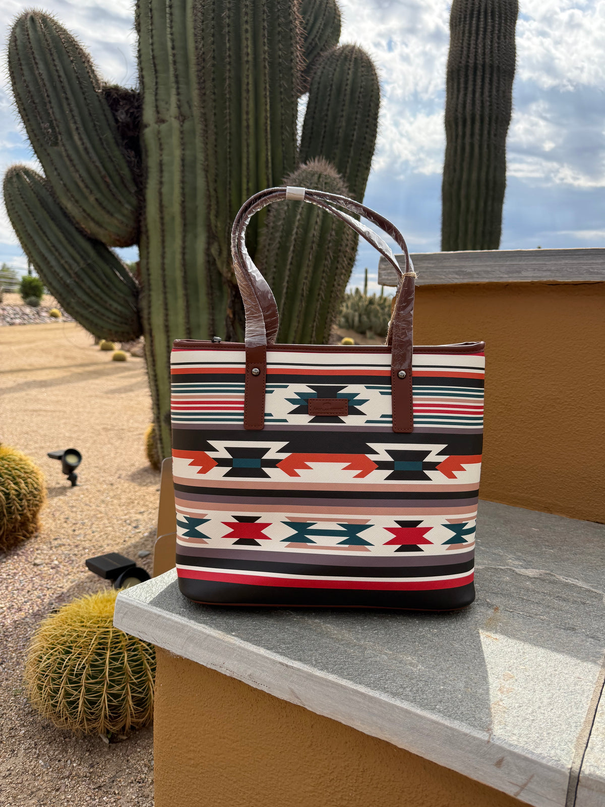 American Native Large TOTE