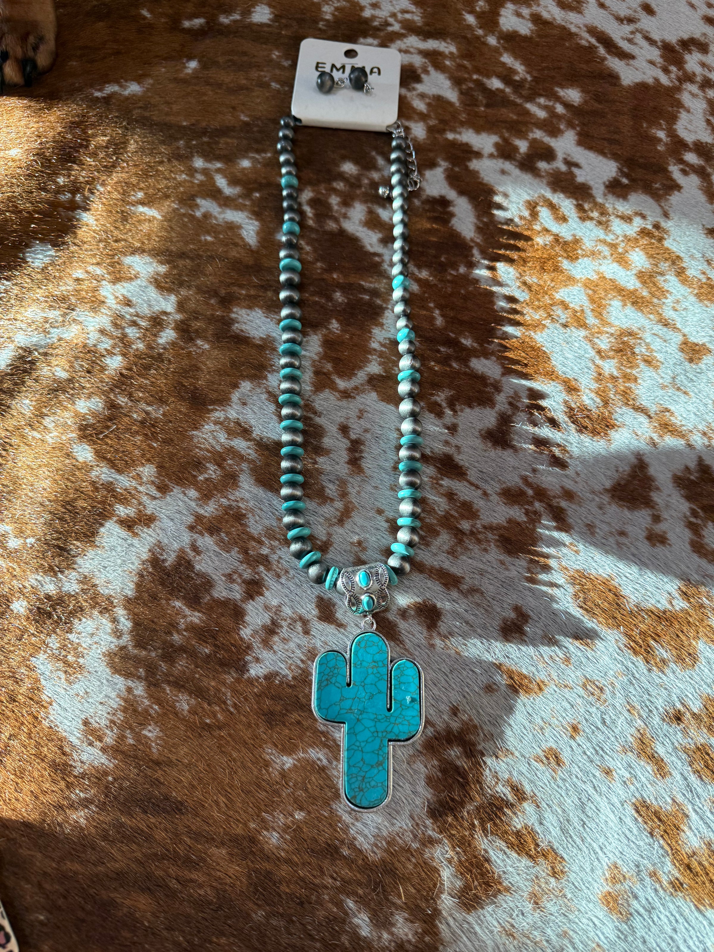 Southwestern Turquoise stone Necklace