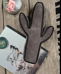 Kick a Cactus pillow  ((6 colors))