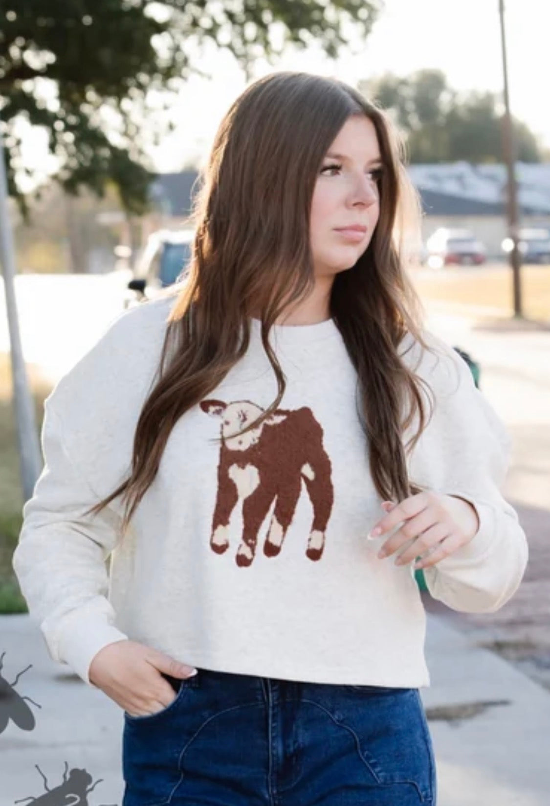 Calf herfy sweatshirt  modest crop