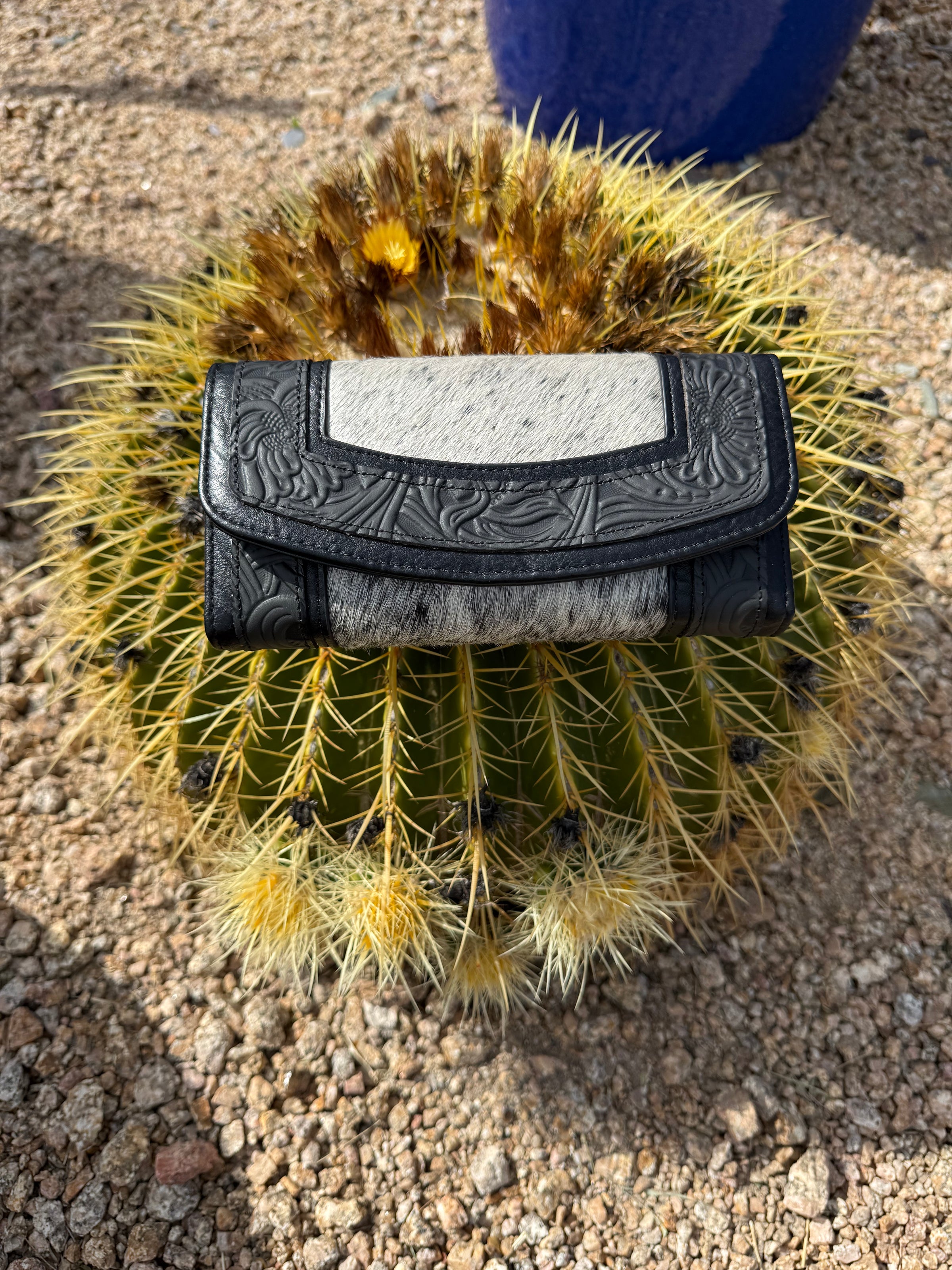 RFID Cowhide wallet wristlet  Montana West