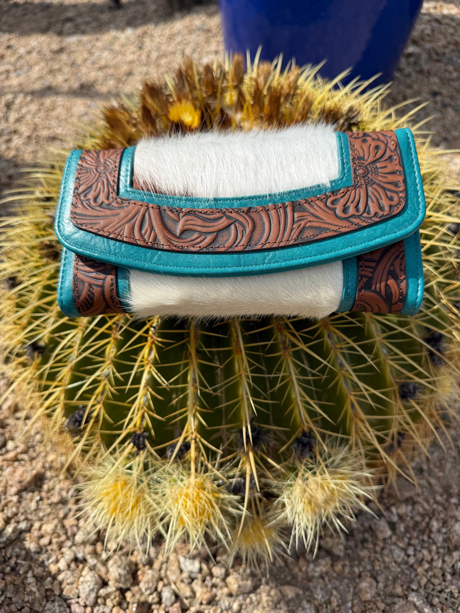 RFID Cowhide wallet wristlet Montana West – Southwest Bedazzle