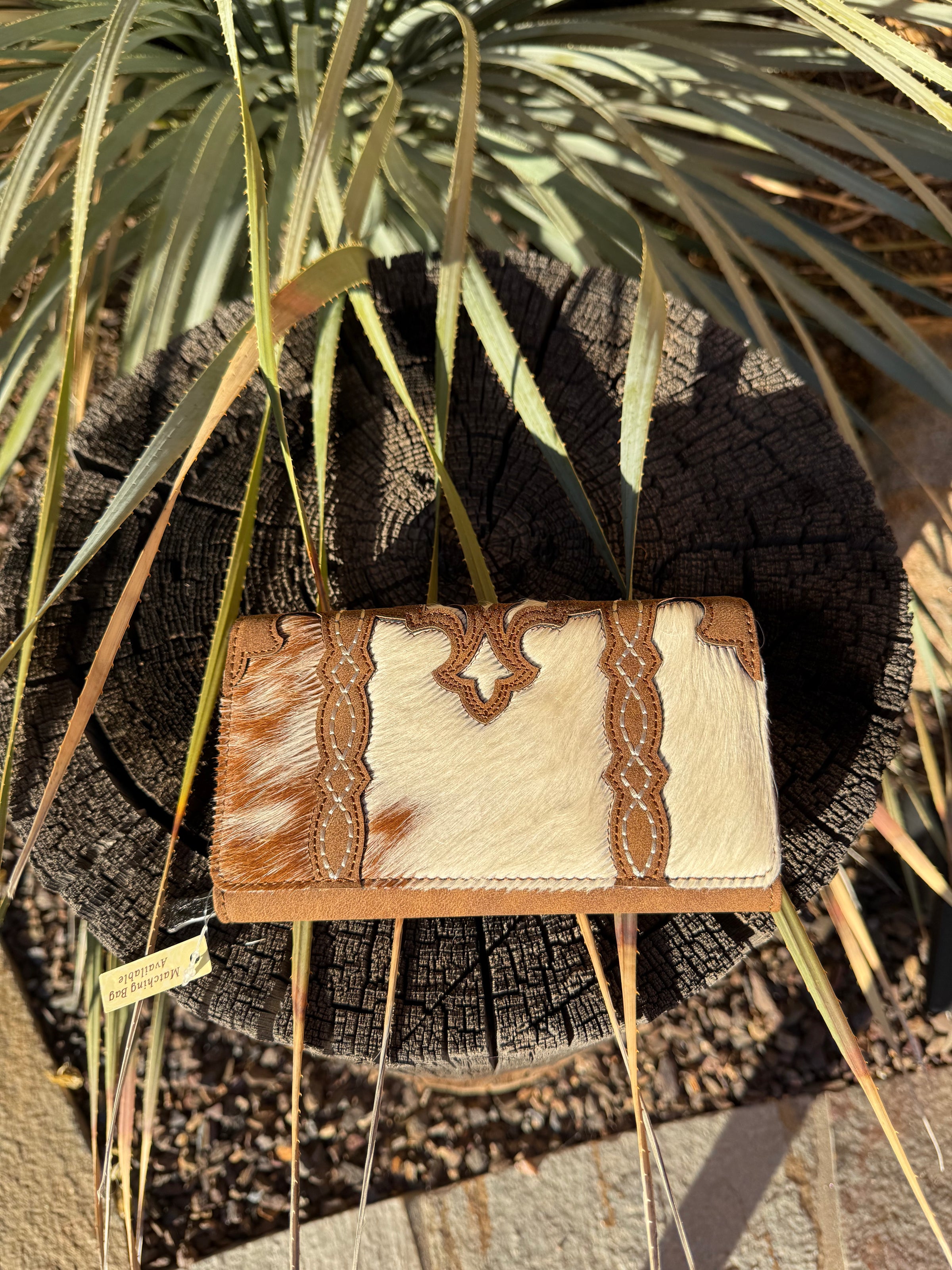 Trinity Ranch cowhide wallet