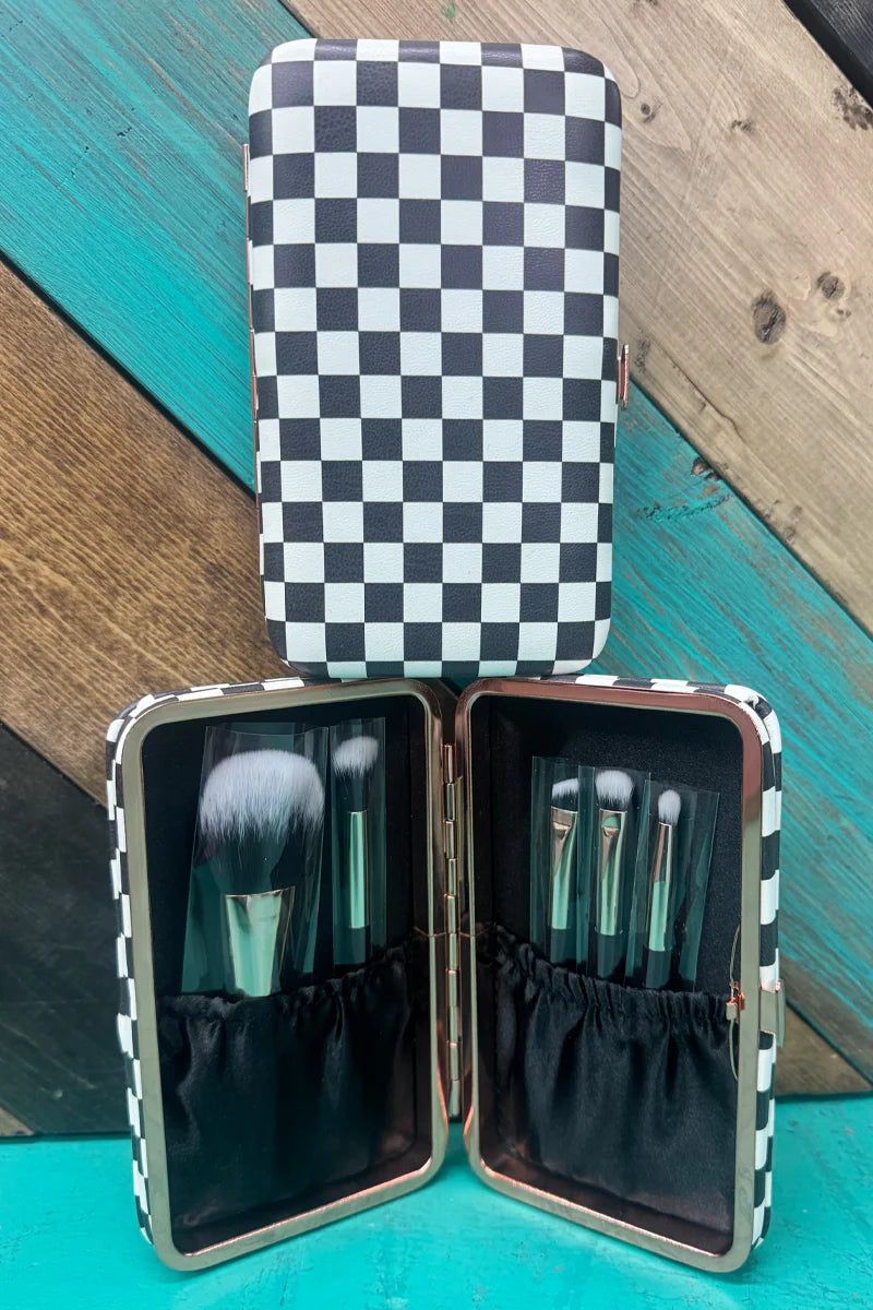 Fast lane make up brush set