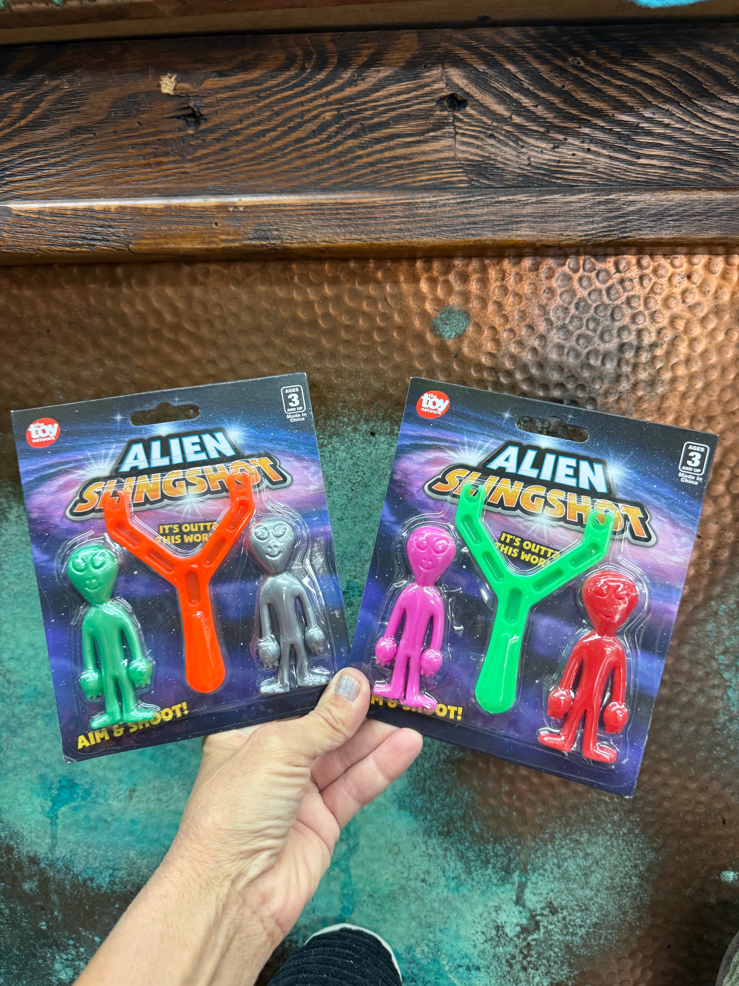 Alien slingshot
