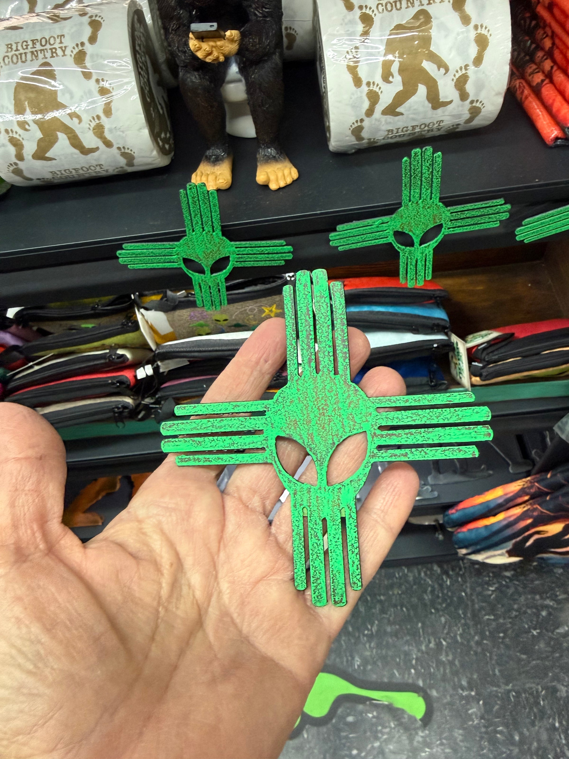 Alien magnet