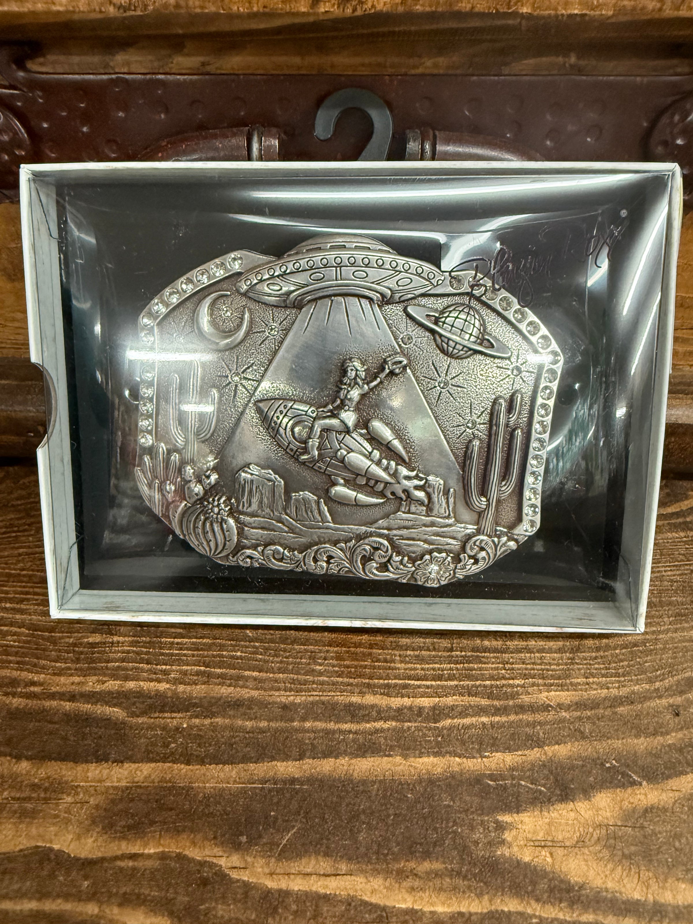 Cowgirl Alien belt buckle