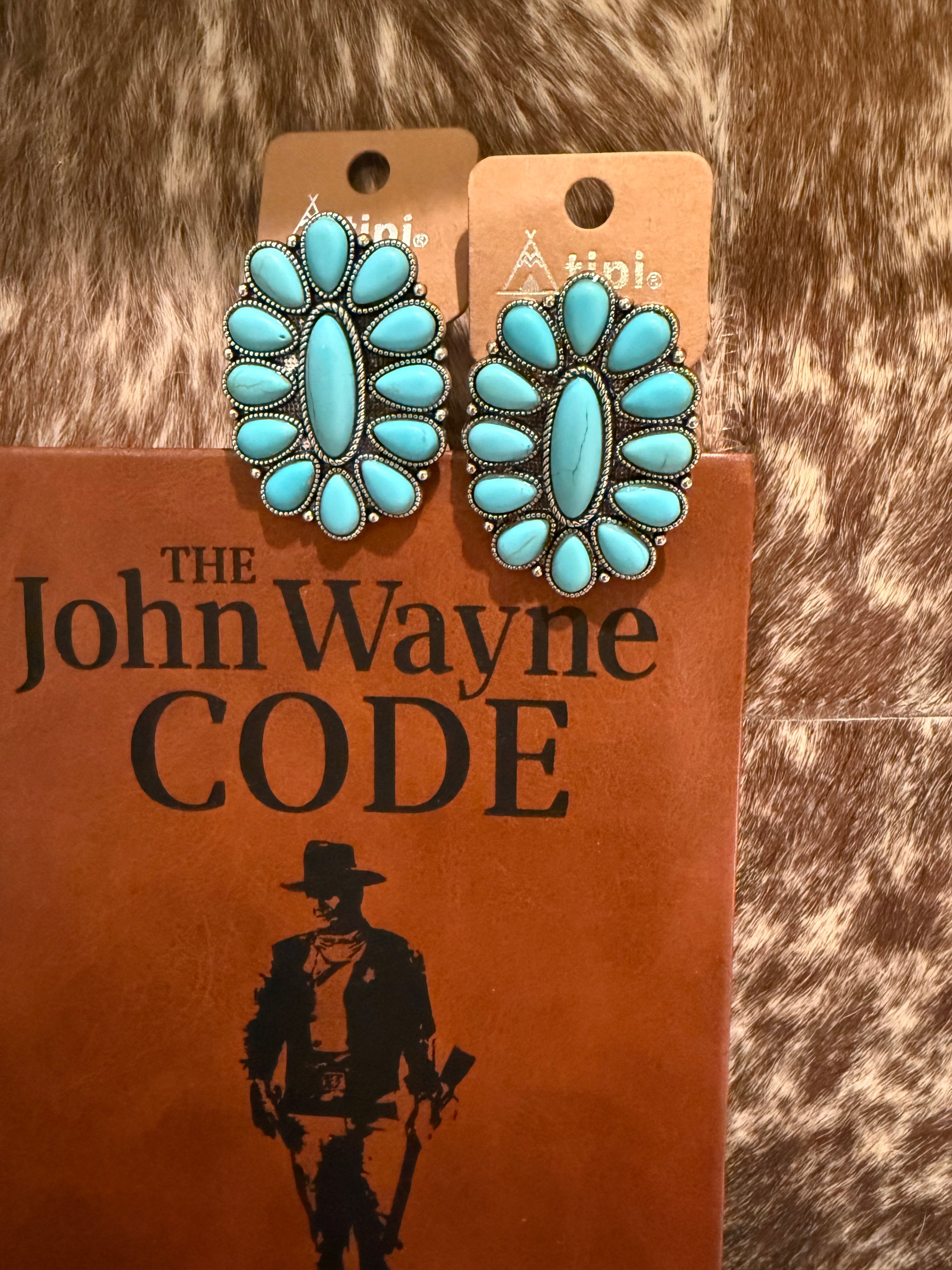 Large Western style cuff ring adjustable