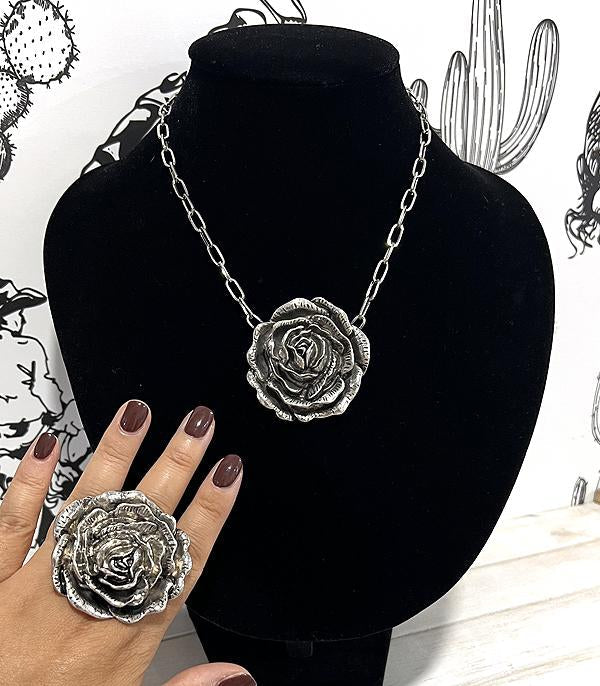 Monster sized Rose ring
