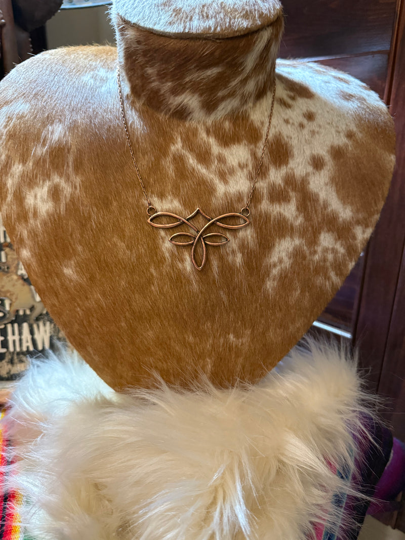 Boot stitch necklace