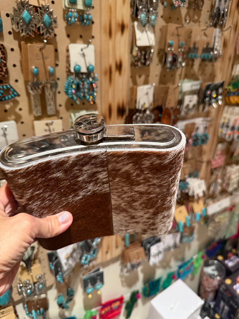 Cowhide large 32oz Flask