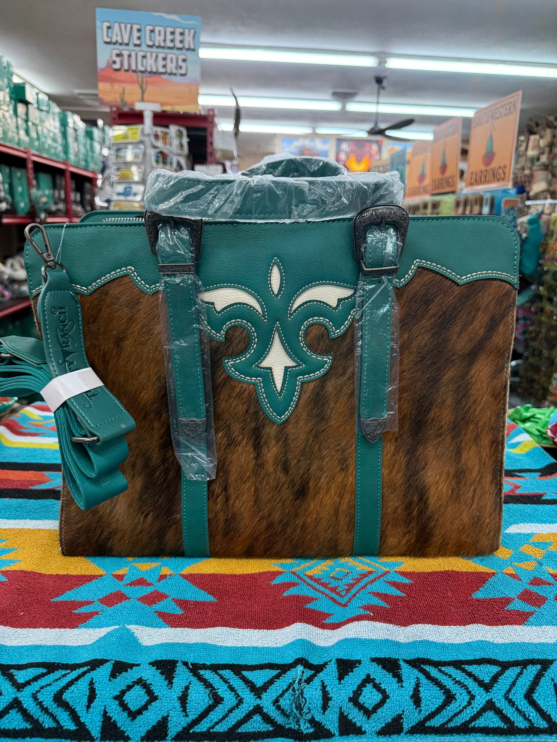 Large Trinity Ranch Cowhide WORK Tote – Southwest Bedazzle