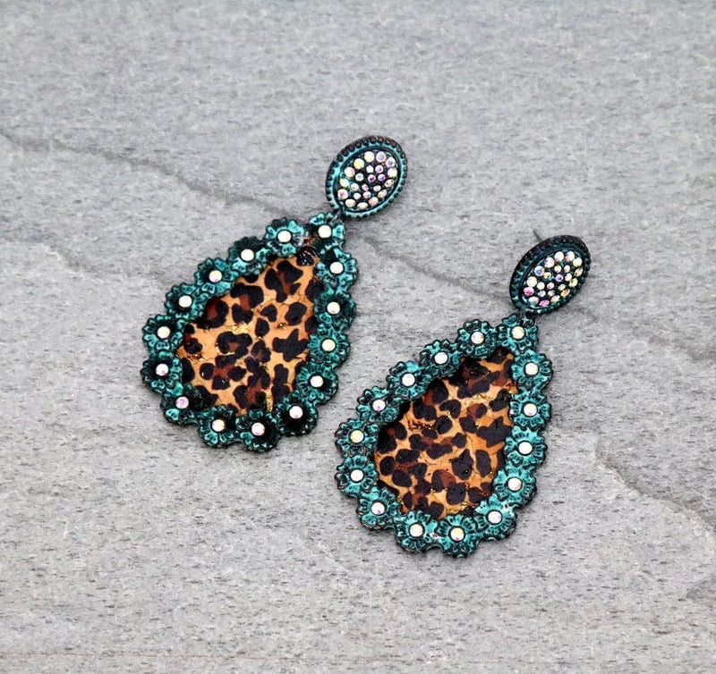 Rhinestone leopard earrings Southwest Bedazzle jewelz